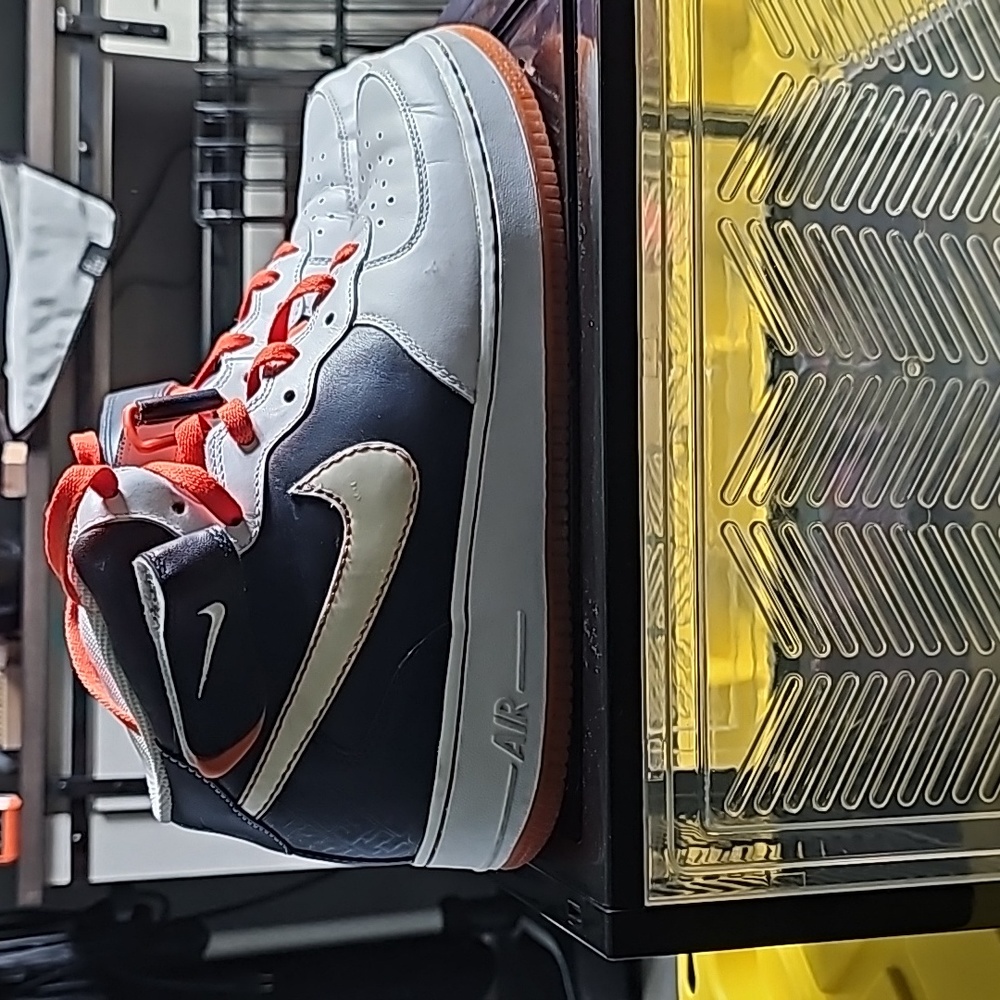 Nike Air Force 1 Mid '07 Orange Blaze Size 10